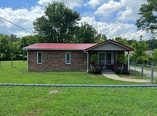 681 Sheppard Rd, Oneida, TN 37841