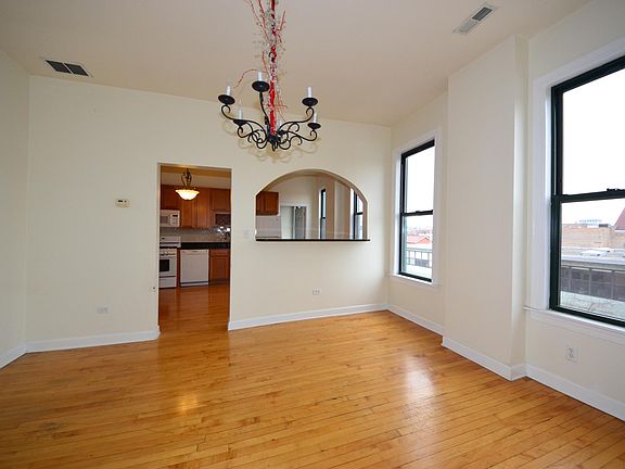 4th image of 2745 S Princeton Ave #3F