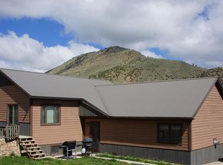 203 Ridgeway Ave, Hot Sulphur Springs, CO 80451