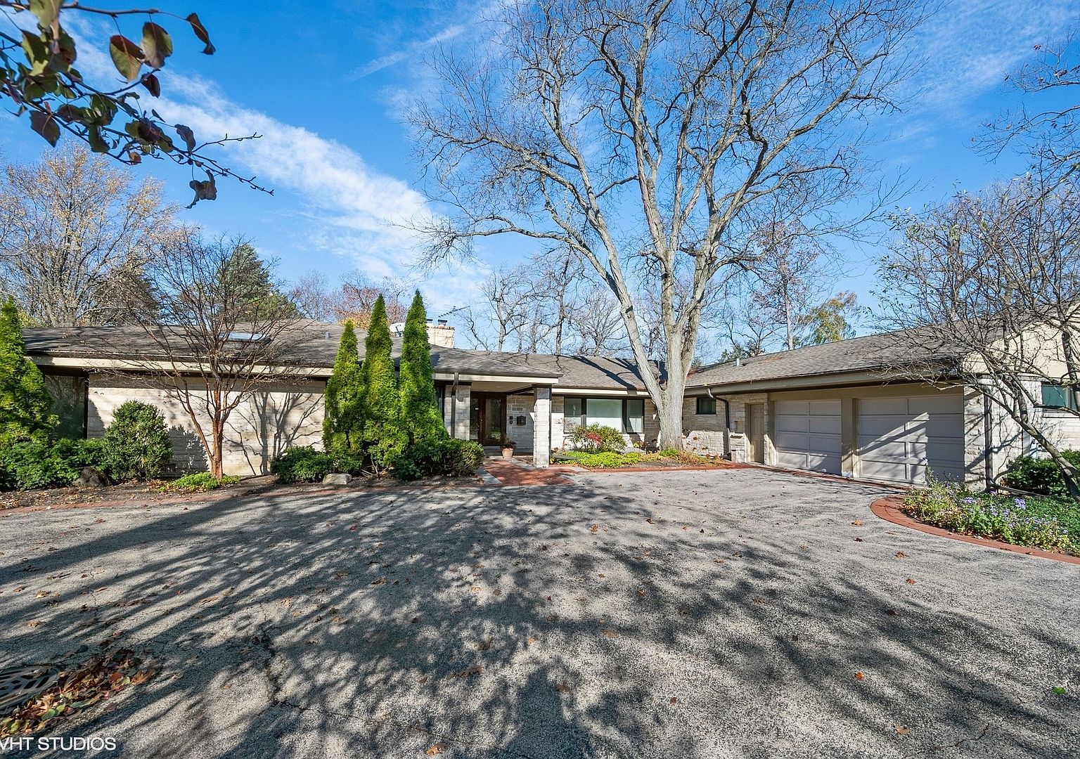 895 Tower Rd, IL 60093 Zillow