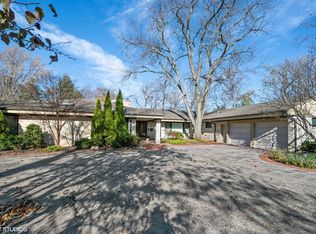 895 Tower Rd, Winnetka, IL 60093