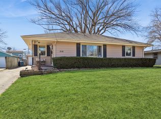 3116 Twana Dr, Des Moines, IA 50310
