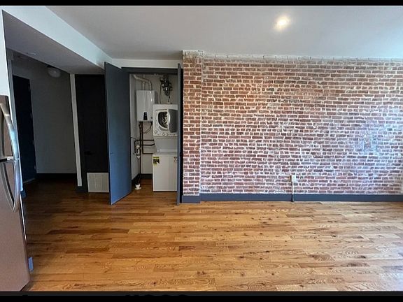 5th image of 566 Communipaw Ave #303