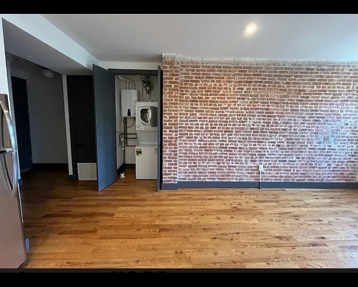 566 Communipaw Ave #303 — Photo 5