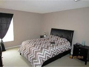 3rd image of 2221 NE 68th St APT 906