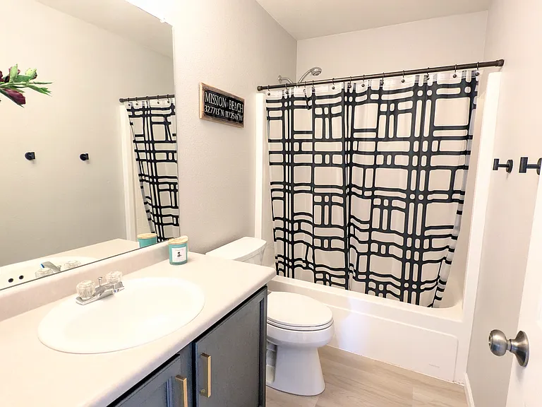 10439 Tracewood Ct — Photo 13