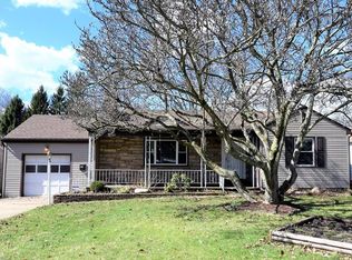 946 Birch Hill Dr, Youngstown, OH 44509
