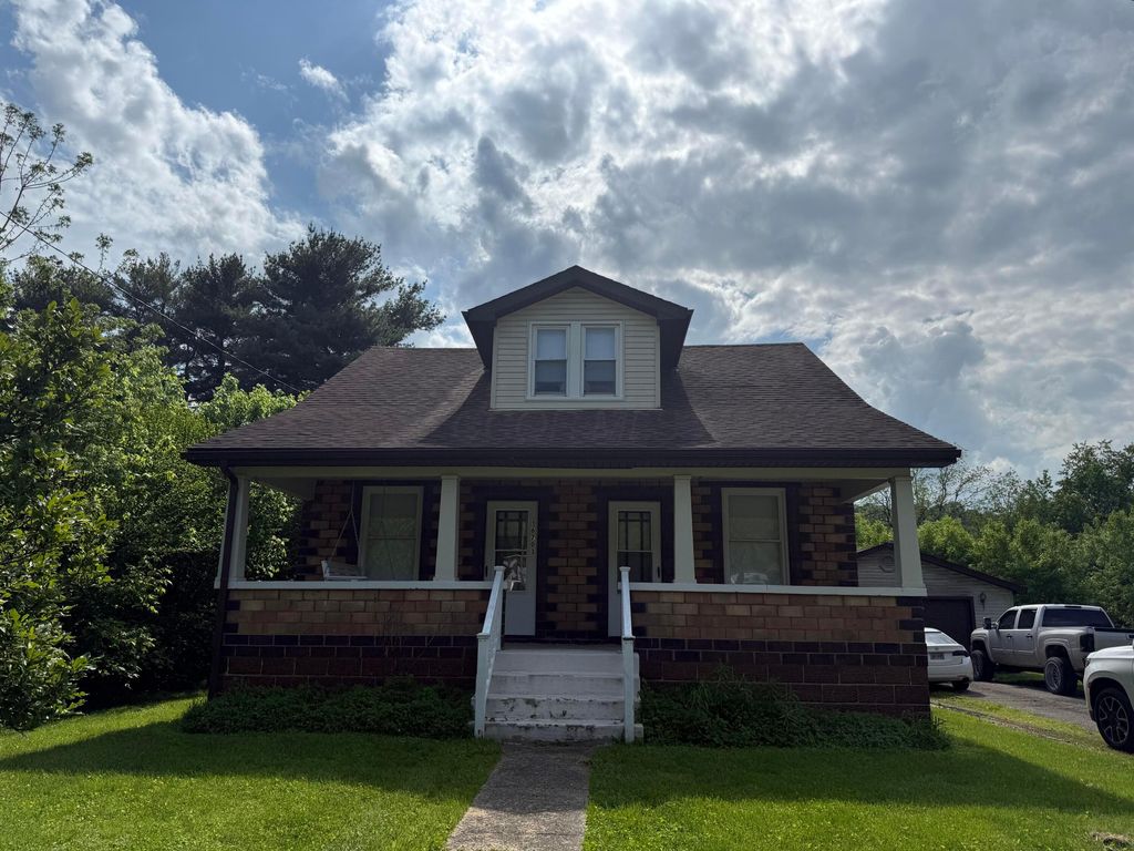 Real estate listing image