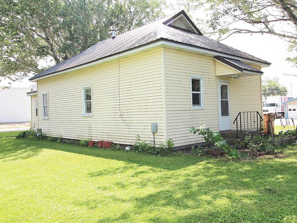 300 Moulton Ave, Farnhamville, IA 50538 Zillow