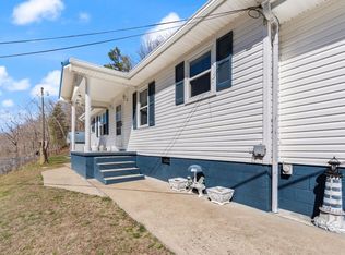 315 Coots Holw, Yeaddiss, KY 41777