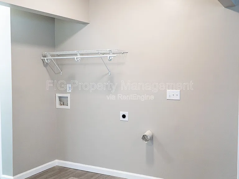 2453 E 5th Ave #2 — Photo 18
