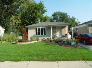 26275 Southwestern Hwy, Redford, MI 48239