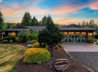15337 S Hattan Rd, Oregon City, OR 97045