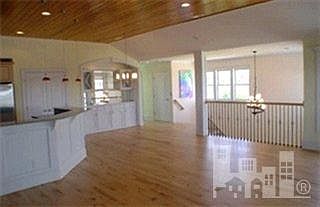 3rd image of 903 N Fort Fisher Boulevard