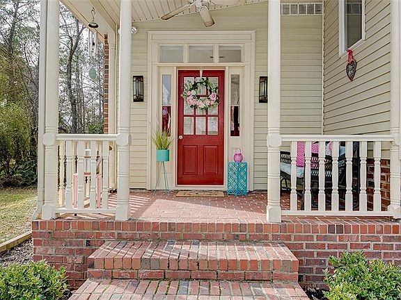 3rd image of 6558 Camille Dr