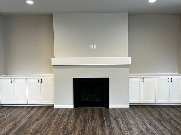 5th image of 12148 126th Avenue Ct E #3
