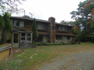 126 Cinders Ln, Blakeslee, PA 18610