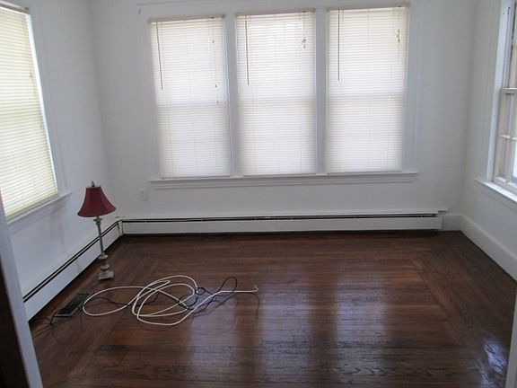 5th image of 131-133 Elm Street # Fl 1ST