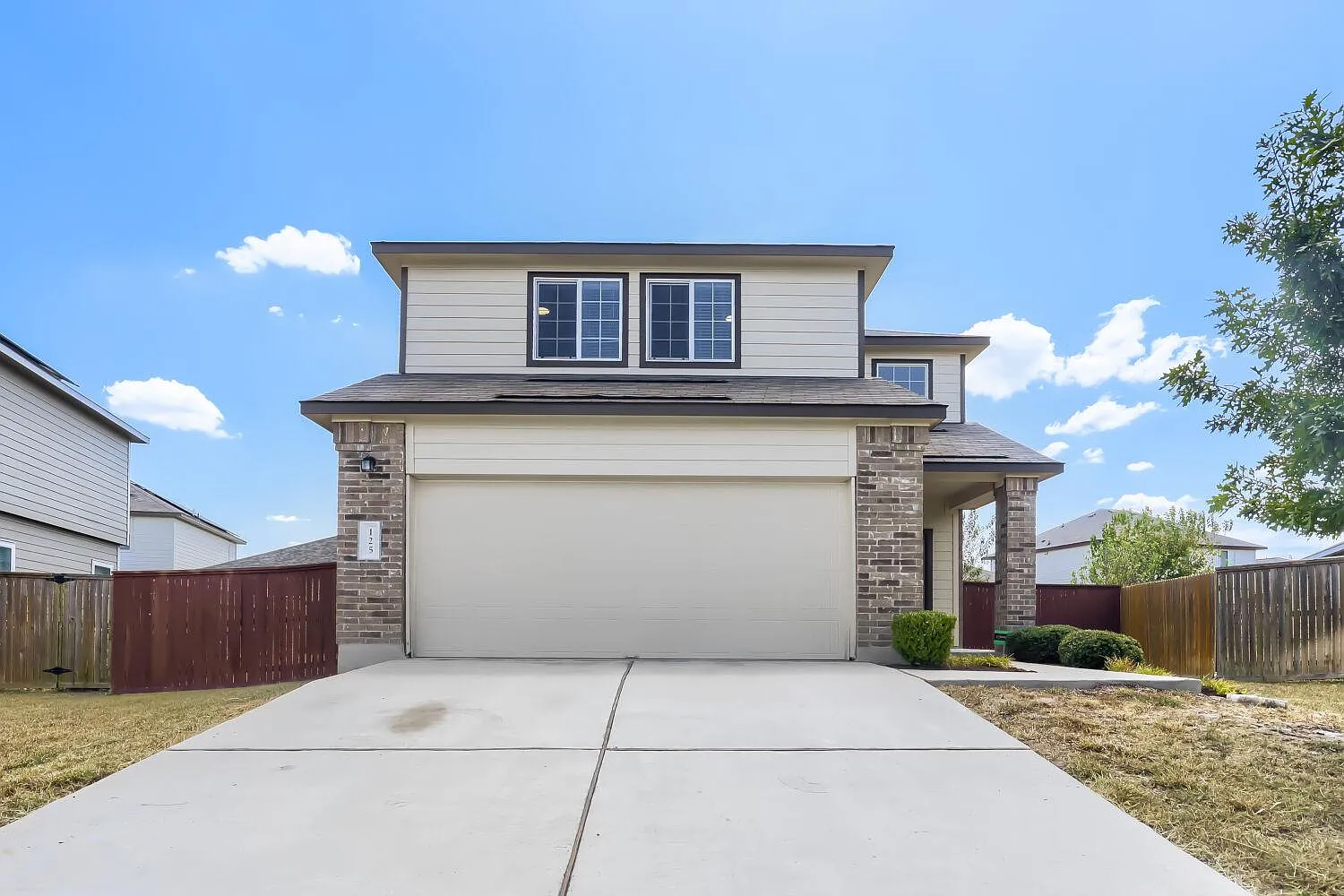 3 bed, 2.5 bath, 1616 sqft, $1,750 — Photo 2