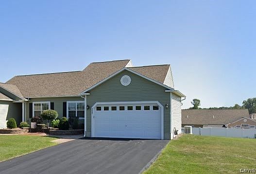 1st image of 4962 Wintersweet Dr