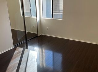 7453 Haskell Ave APT 6, Van Nuys, CA 91406