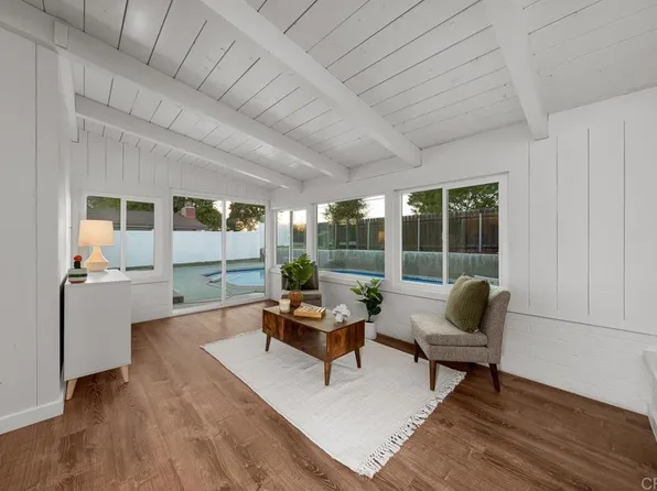 6128 Henderson Dr, La Mesa, CA 91942