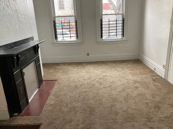 5th image of 309 Gist St