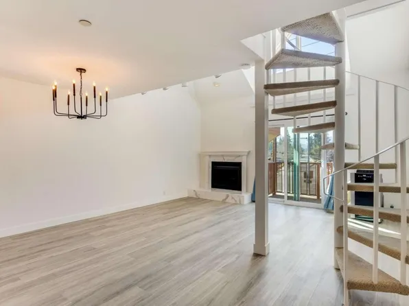 4157 El Camino Way APT I, Palo Alto, CA 94306