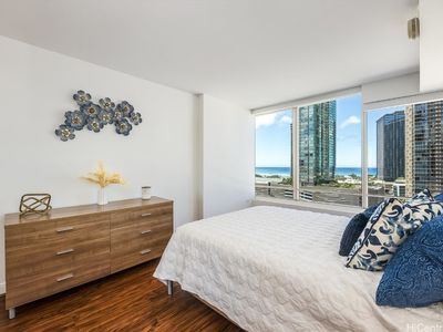 1009 Kapiolani Blvd APT 1810, Honolulu, HI, 96814