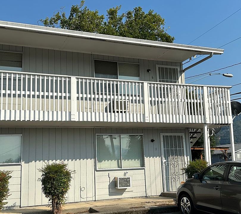 1st image of 3032 W Harvard Ave #6
