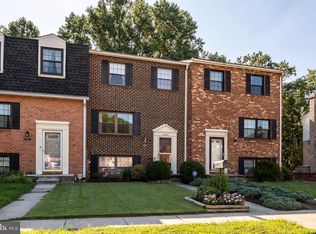 14 Golden Hill Ct, Catonsville, MD 21228