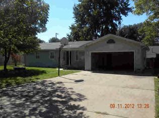 104 Drew Dr, Catlin, IL 61817