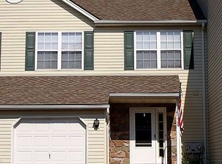 2116 Mill Valley Ln, Quakertown, PA 18951