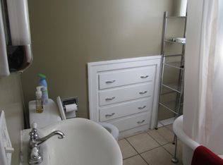 929 W Macarthur Ave, Bloomington, IL