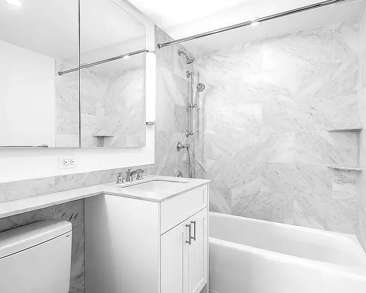 215 E 68th St #30B — Photo 14