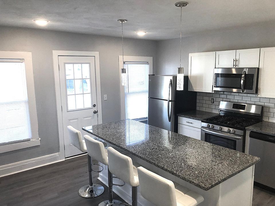 1st image of 710 Catherine St APT 2