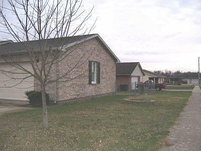 4th image of 117 Brenda Blvd