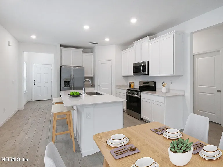 36 Otsego Ln — Photo 3