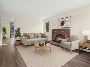 82 Pine St APT F, Manchester, CT 06040