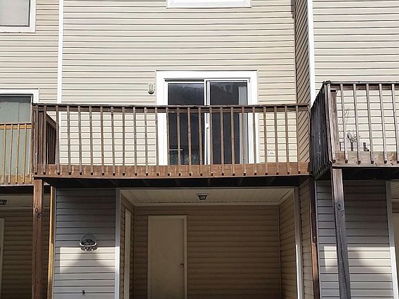 2nd image of 1515 E Ocean View Ave APT 108