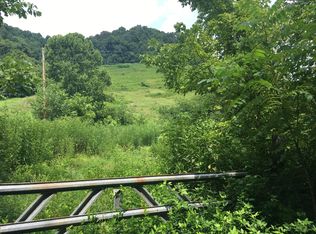 17448 Happy Hollow Rd, Buffalo Valley, TN 38548