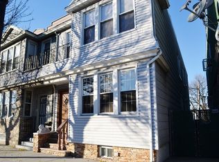 72-09 Myrtle Ave, Flushing, NY 11385