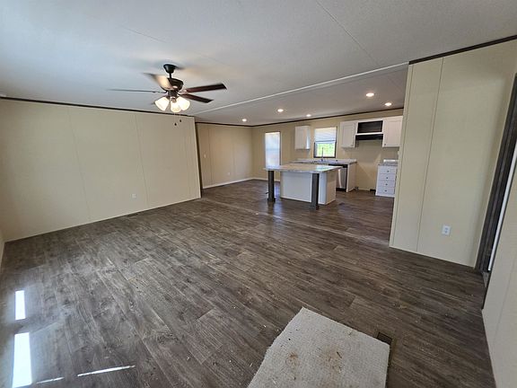 5th image of 7671 Gardenia Rd