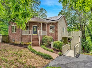 510 Ridgecrest Dr, Roanoke, VA 24019