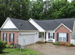 514 Sara Ct, Gastonia, NC 28052