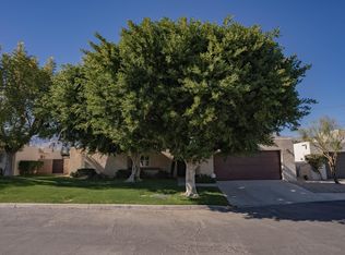 1735 Ridgeview Cir, Palm Springs, CA 92264