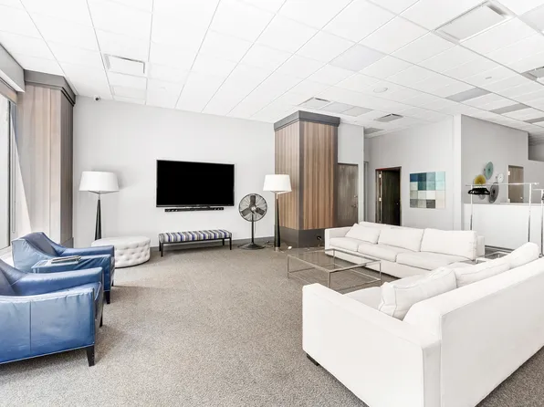 61 West 62nd Street image 8 of 9