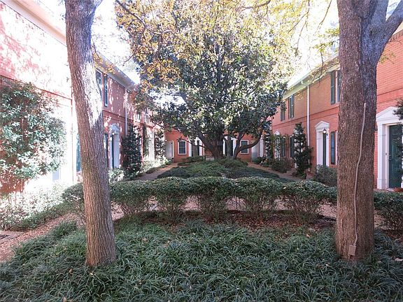 3rd image of 4704 Abbott Ave APT 105