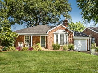 535 Kirkshire Dr, Saint Louis, MO