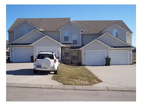 1209 Pebblecreek Dr Photo 1